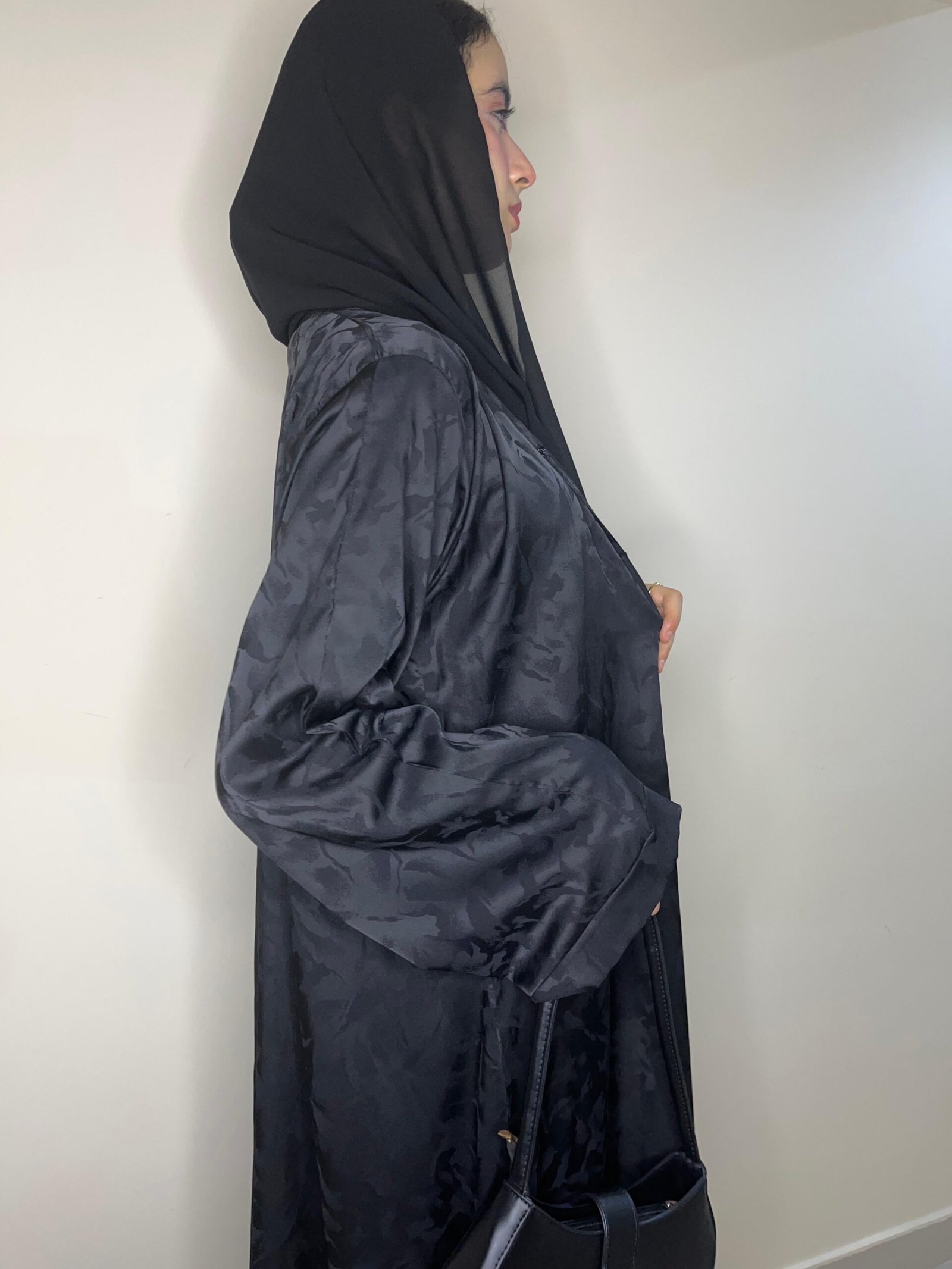 عبايه الورق - الصورة 2