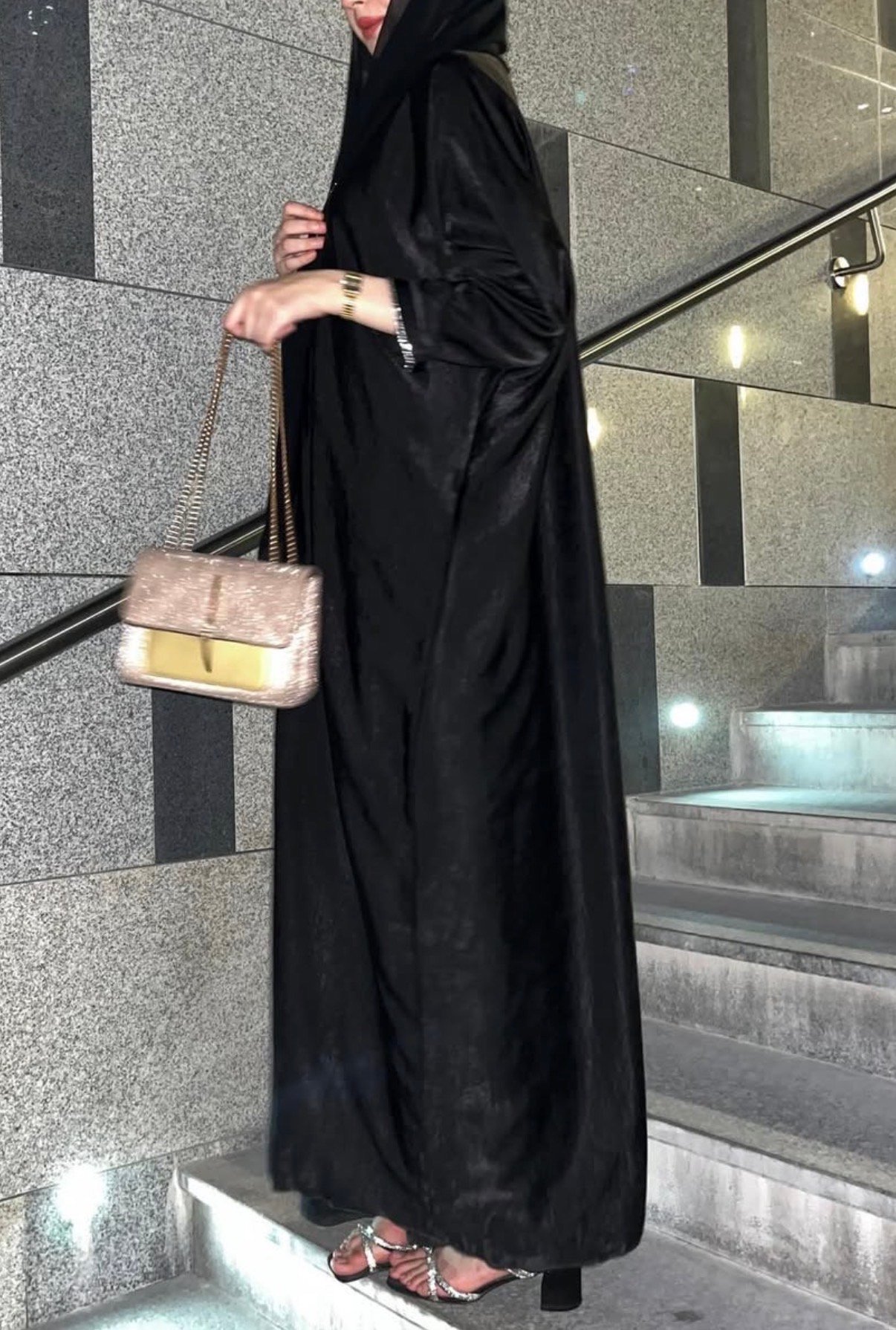 عبايه الفراشه - الصورة 3