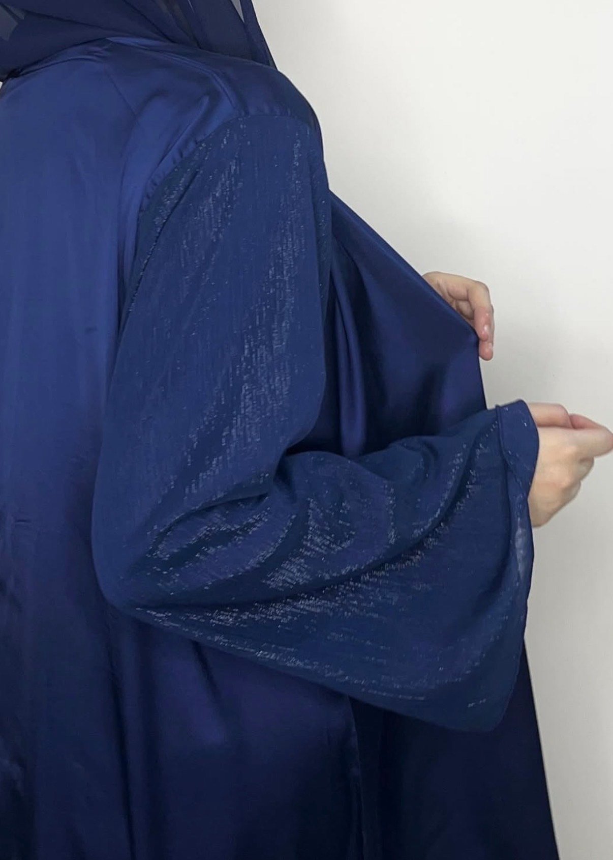 عبايه الاورغنزا لون كحلي