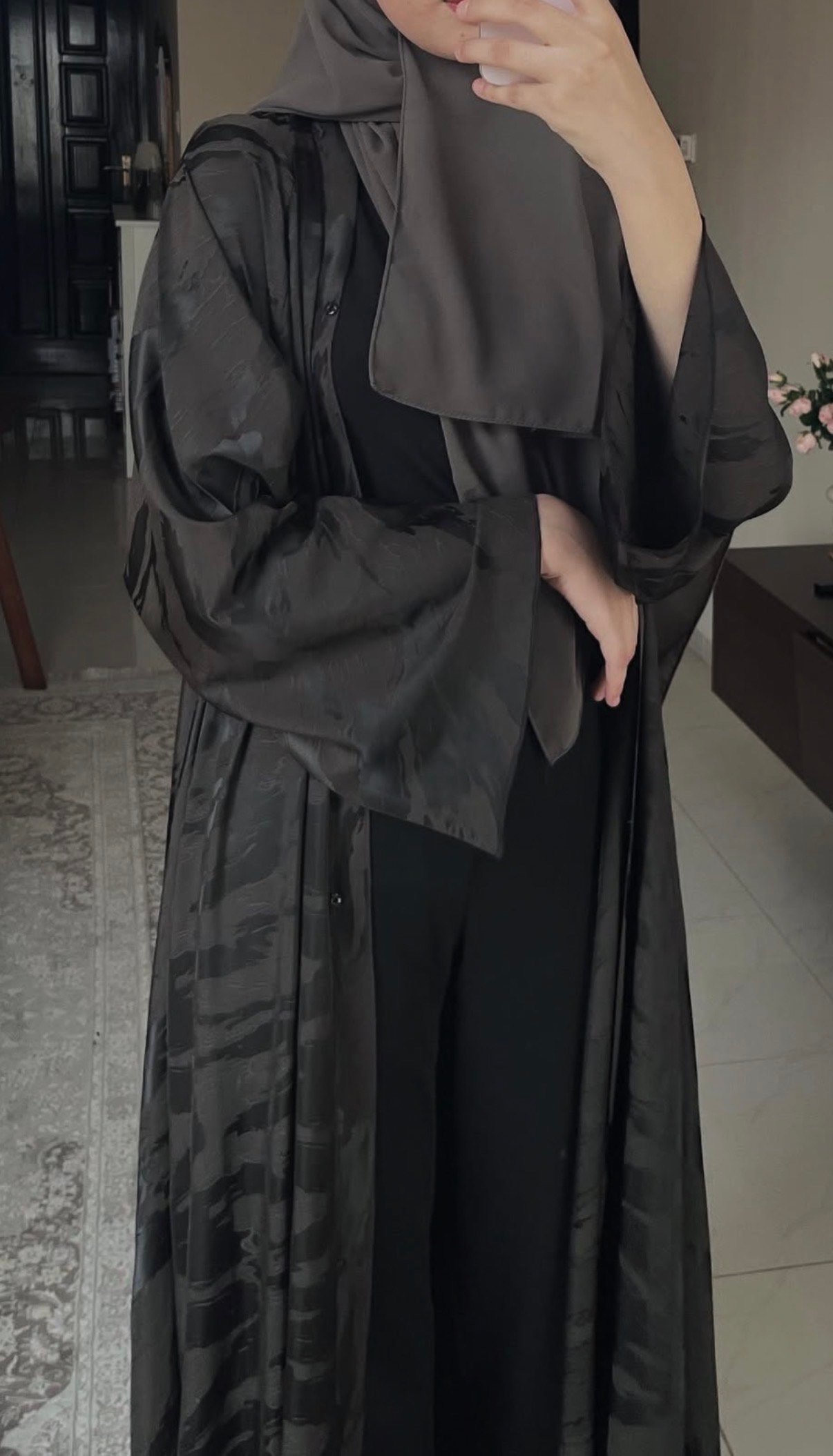 عبايه غيمه لون زيتي - الصورة 3