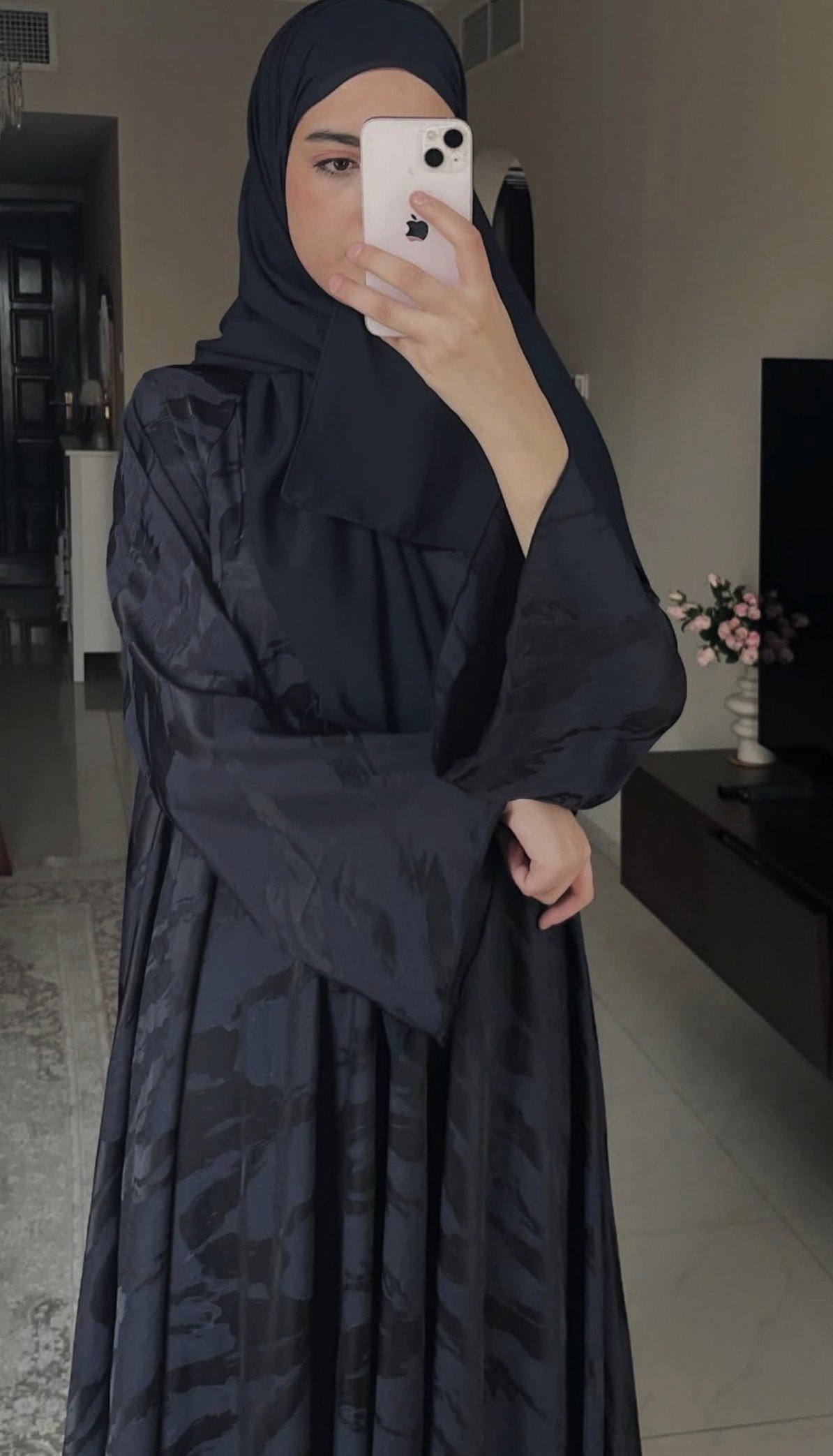 عبايه غيمه لون كحلي - الصورة 2