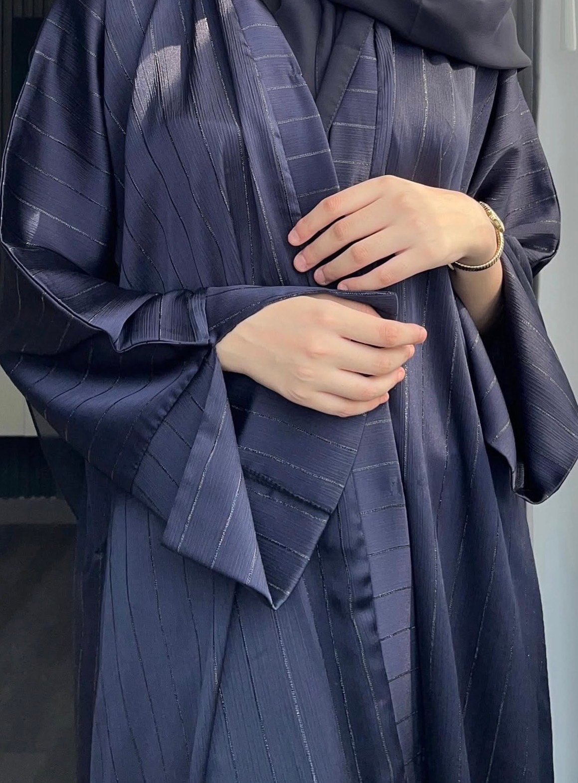 عبايه حسنى لون كحلي