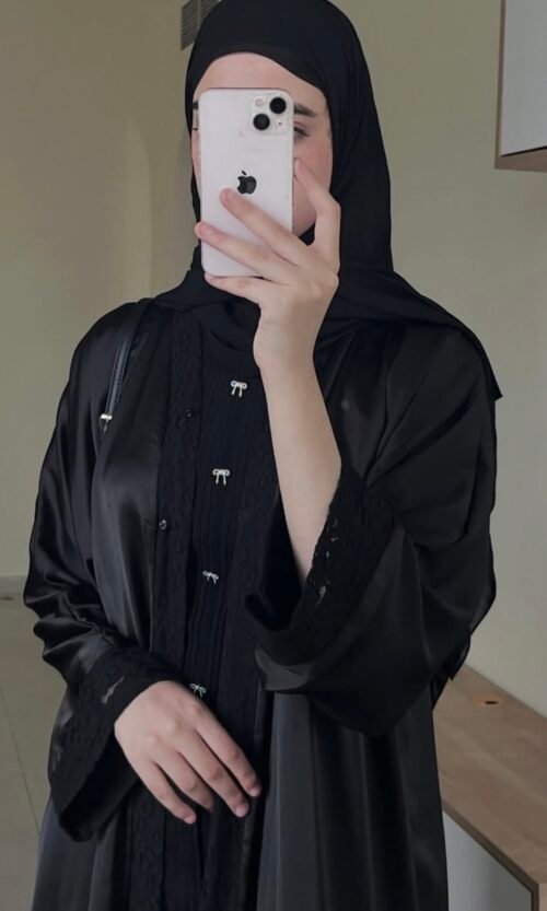 عبايه كشخه لون اسود