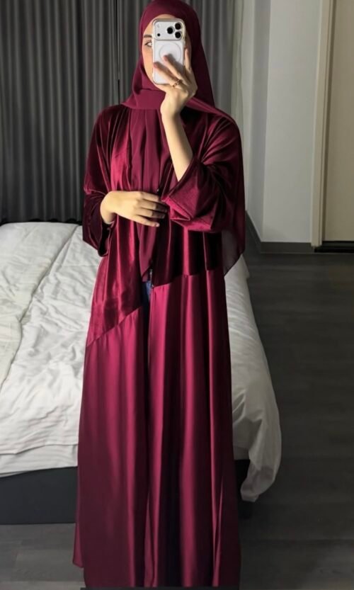 عبايه المخمل لون برغندي