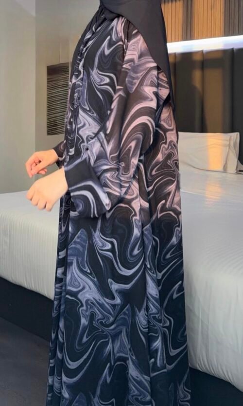 عبايه فاطمه لون كحلي