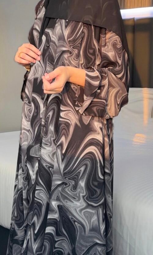 عبايه فاطمه لون أسود